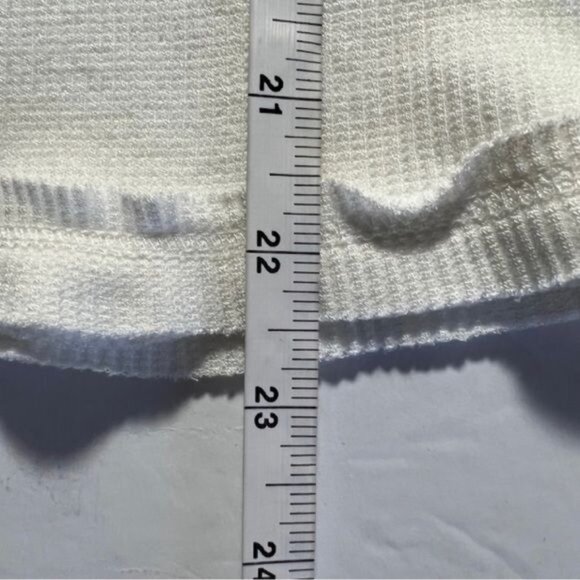Baea Flare Sleeve Waffle Knit White Long Sleeve Top, M, NWT - Picture 5 of 7